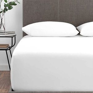 NAVY fitted sheet